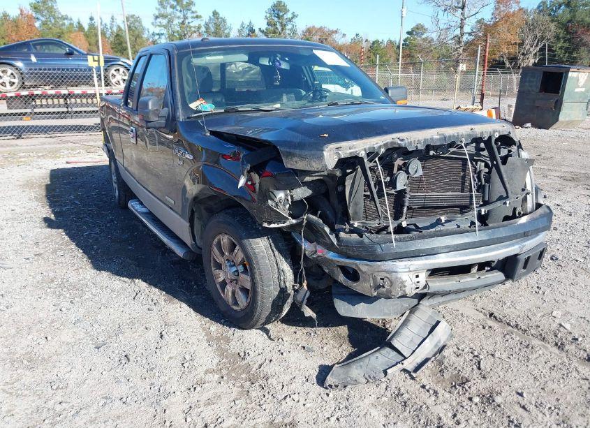 2011 Ford F-150 XLT (VIN 1FTFX1CT8BFB14832) main photo