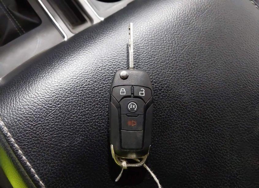 Photo 11 of 2019 Ford F-150 XLT (VIN 1FTFX1E41KFC94600)