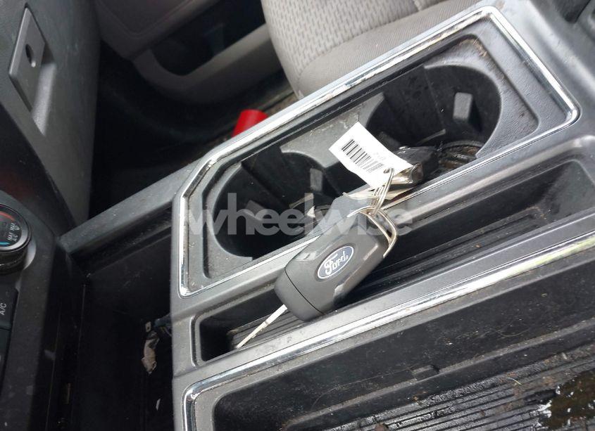 Photo 11 of 2019 Ford F-150 XLT (VIN 1FTFX1E44KKC43468)