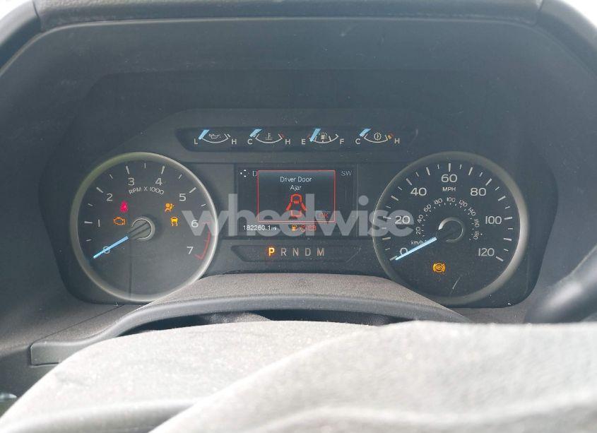 Photo 7 of 2019 Ford F-150 XLT (VIN 1FTFX1E44KKC43468)