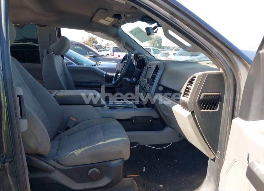 Photo 5 of 2020 Ford F-150 XLT (VIN 1FTFX1E45LKE45625)