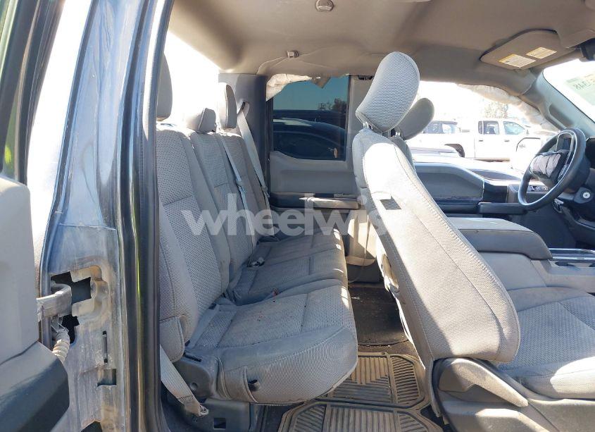 Photo 8 of 2020 Ford F-150 XLT (VIN 1FTFX1E45LKE45625)