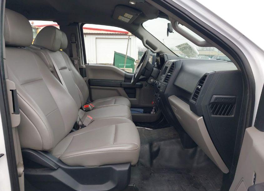 Photo 5 of 2019 Ford F-150 XL (VIN 1FTFX1E46KKE82973)