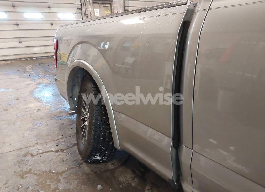 Photo 17 of 2020 Ford F-150 XLT (VIN 1FTFX1E46LFC01751)