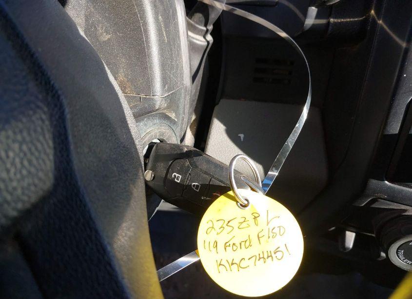 Photo 11 of 2019 Ford F-150 XL (VIN 1FTFX1E4XKKC74451)