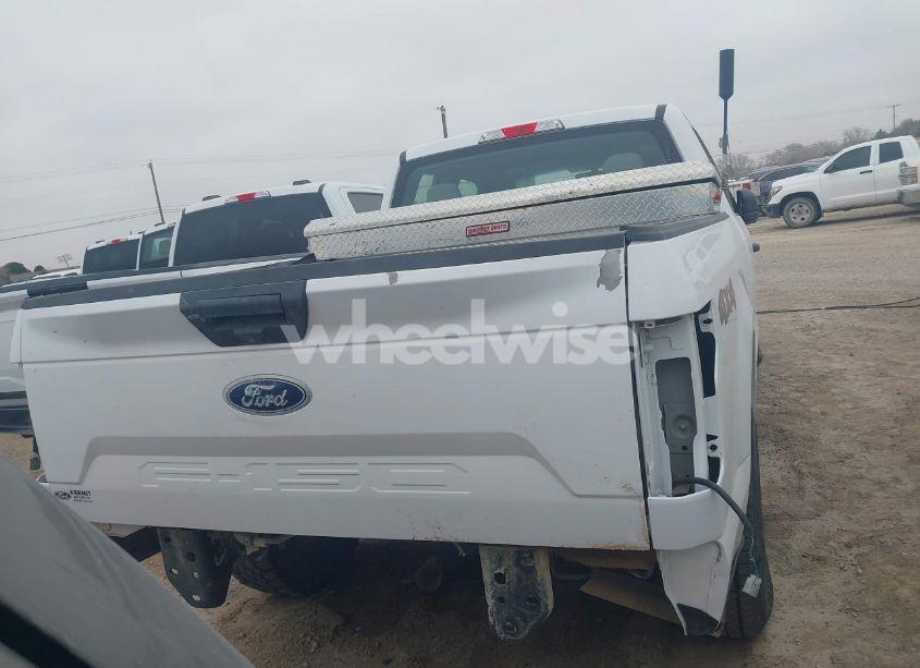 Photo 16 of 2018 Ford F-150 XL (VIN 1FTFX1E50JKD73917)