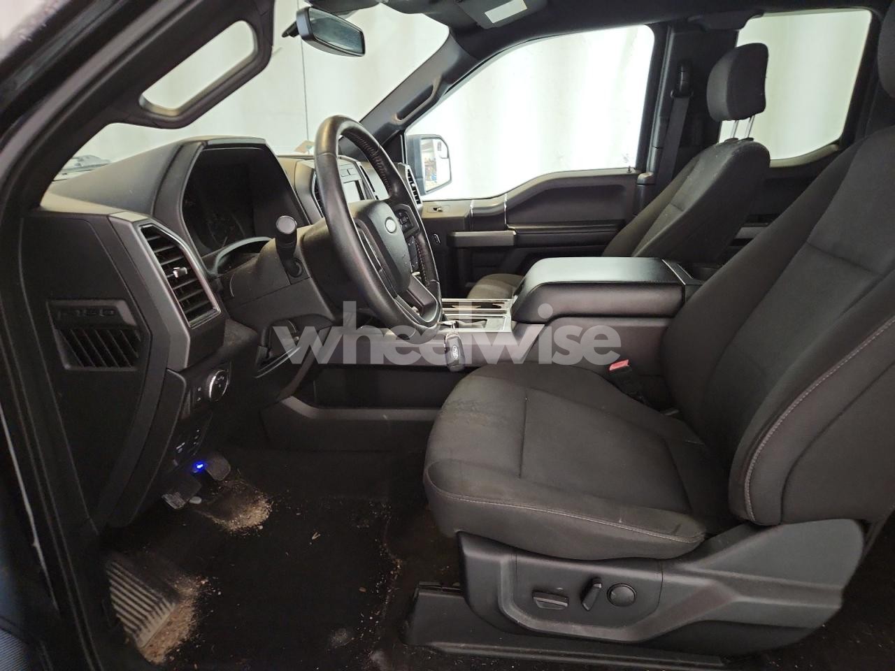 Photo 7 of 2019 FORD F150 SUPER CAB (VIN 1FTFX1E50KFA26906)
