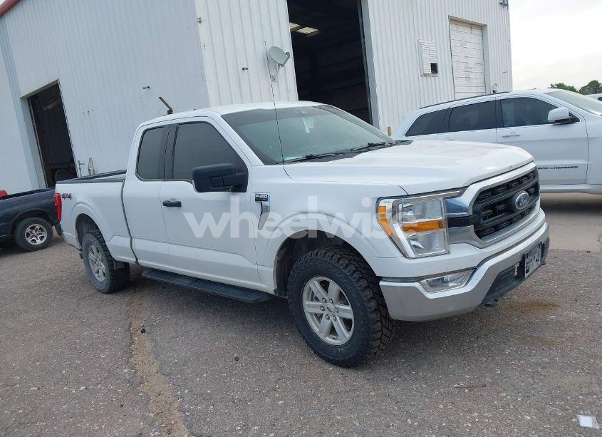 Photo 13 of 2021 Ford F-150 XLT (VIN 1FTFX1E50MFB29732)