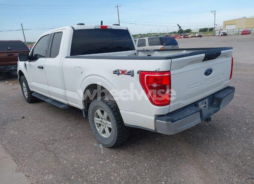 Photo 3 of 2021 Ford F-150 XLT (VIN 1FTFX1E50MFB29732)