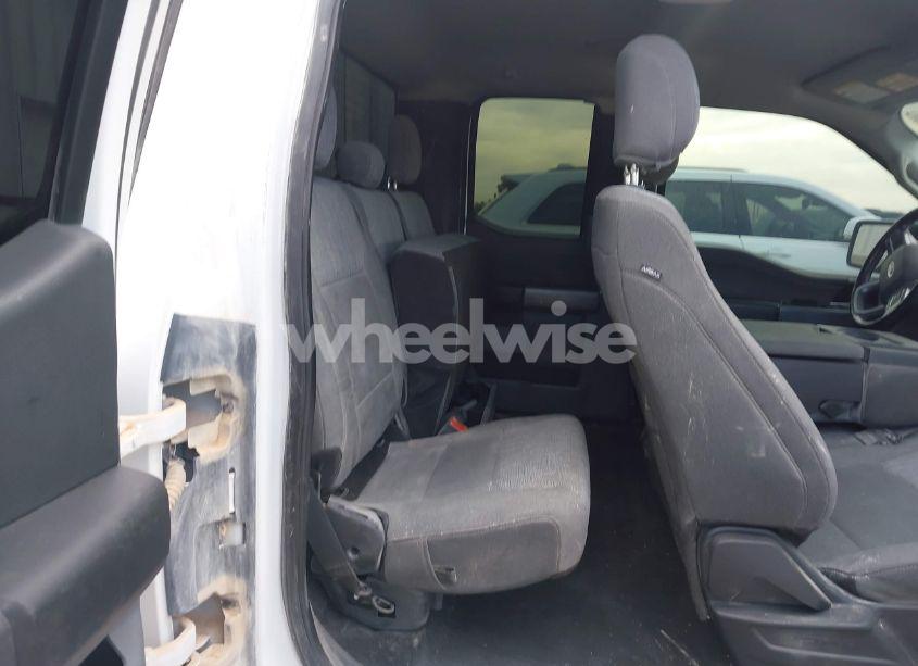 Photo 8 of 2021 Ford F-150 XLT (VIN 1FTFX1E50MFB29732)