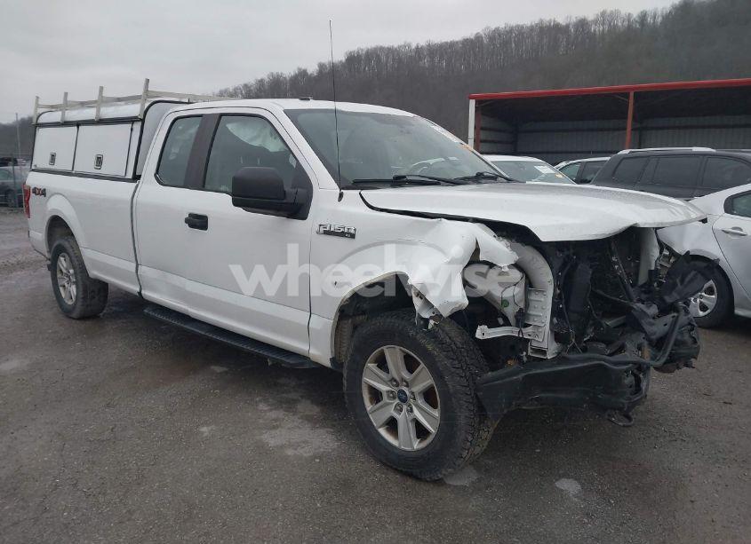 2018 Ford F-150 XL (VIN 1FTFX1E51JKC18177) main photo