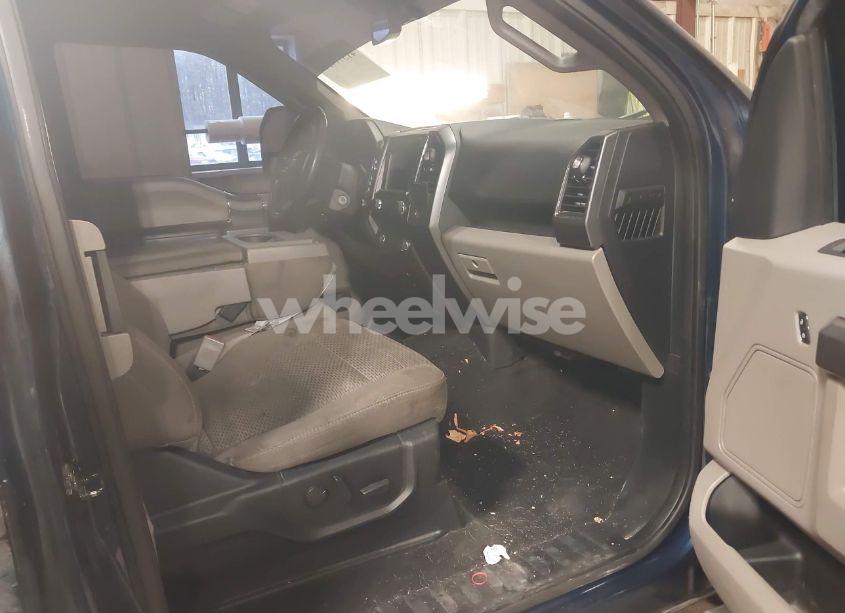 Photo 5 of 2019 Ford F-150 XLT (VIN 1FTFX1E51KKC06452)