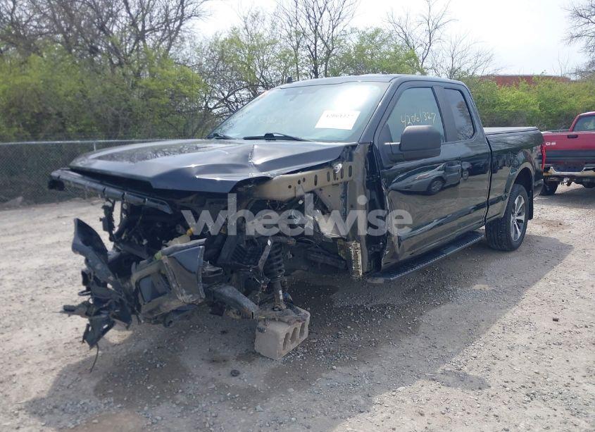Photo 2 of 2020 Ford F-150 XL (VIN 1FTFX1E51LFC56519)