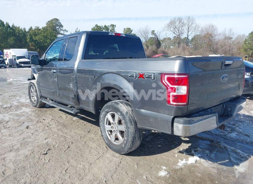 Photo 3 of 2018 Ford F-150 XLT (VIN 1FTFX1E52JFA58304)