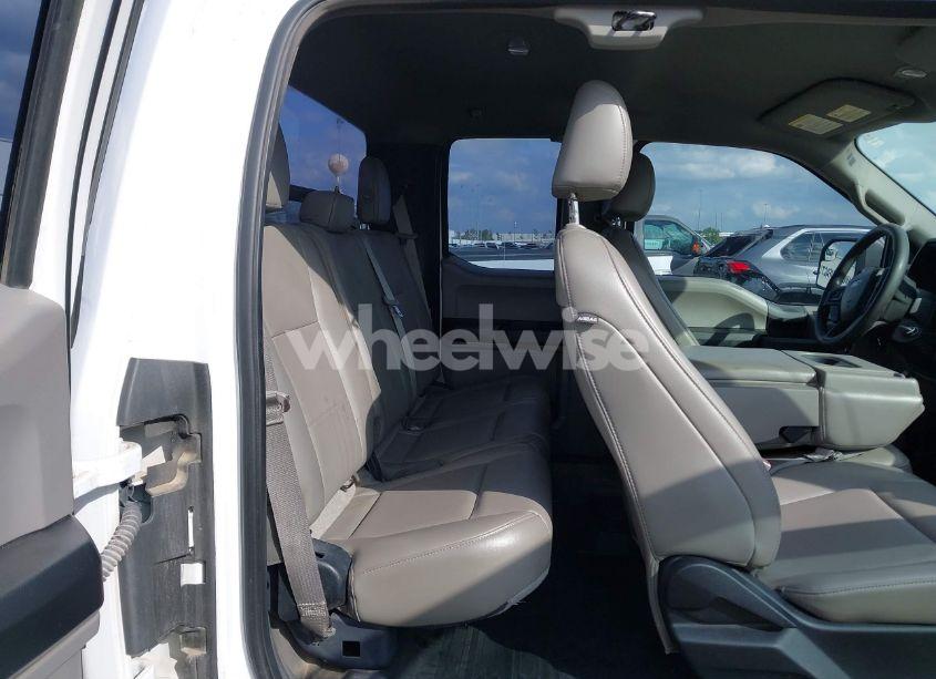 Photo 8 of 2018 Ford F-150 XL (VIN 1FTFX1E52JKC39667)