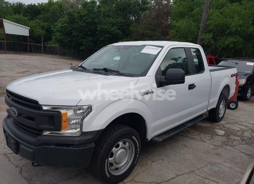 Photo 2 of 2019 Ford F-150 XL (VIN 1FTFX1E52KKD85150)