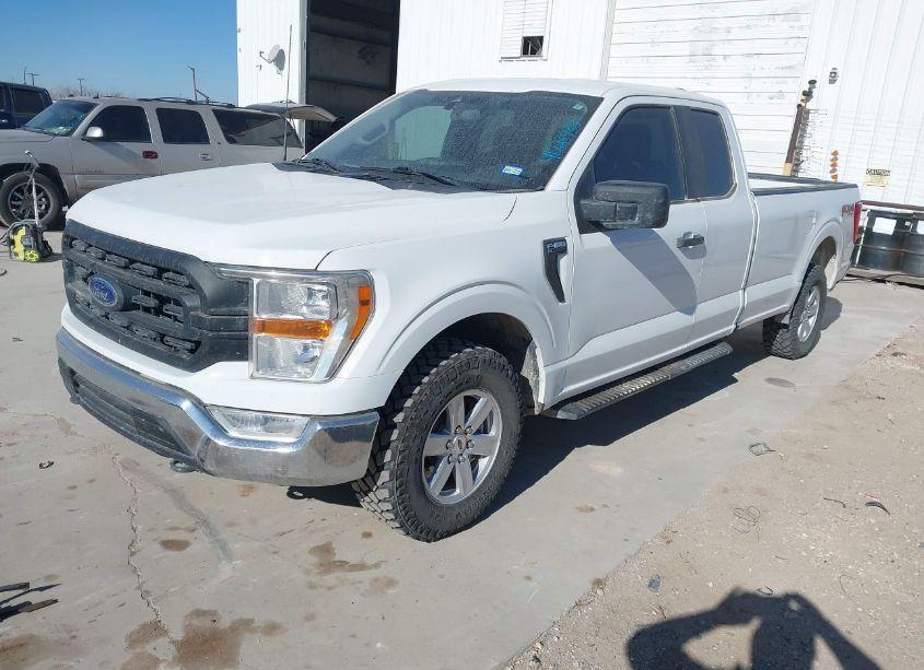 Photo 2 of 2022 Ford F-150 XL (VIN 1FTFX1E52NKD64657)