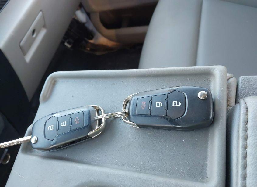 Photo 11 of 2018 Ford F-150 XL (VIN 1FTFX1E53JKE82369)