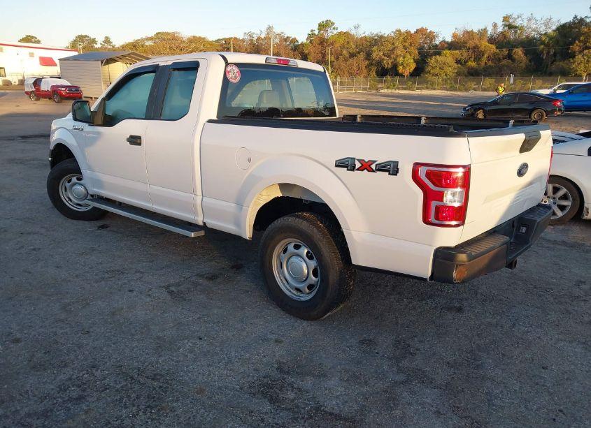 Photo 3 of 2018 Ford F-150 XL (VIN 1FTFX1E53JKE82369)