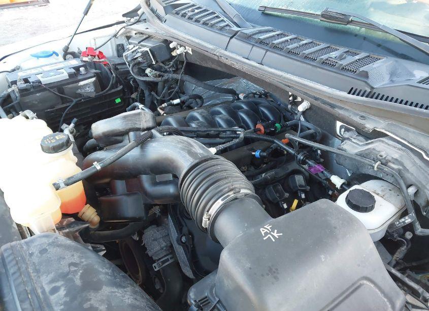 Photo 6 of 2018 Ford F-150 XL (VIN 1FTFX1E53JKE82369)