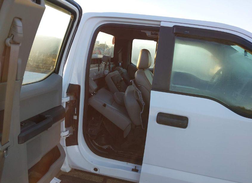 Photo 8 of 2018 Ford F-150 XL (VIN 1FTFX1E53JKE82369)