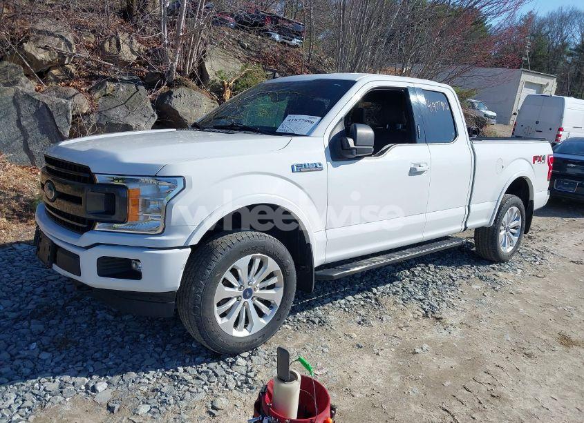 Photo 2 of 2020 Ford F-150 XLT (VIN 1FTFX1E53LFB83511)