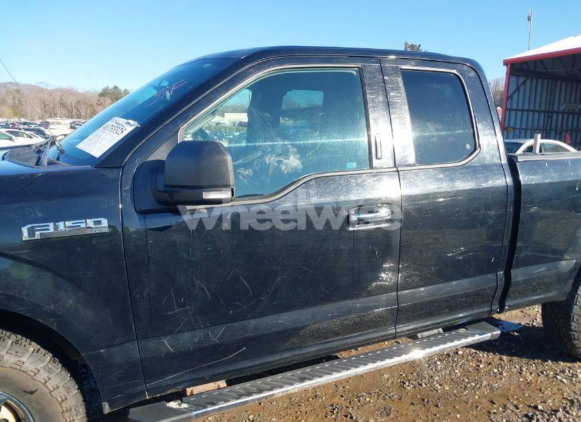 Photo 15 of 2018 Ford F-150 XLT (VIN 1FTFX1E54JFB12847)