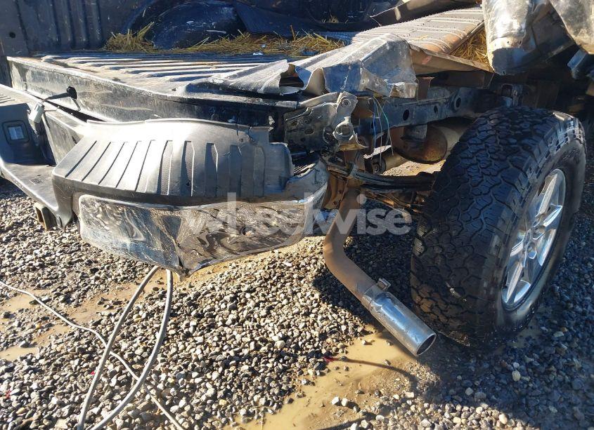 Photo 20 of 2018 Ford F-150 XLT (VIN 1FTFX1E54JFB12847)