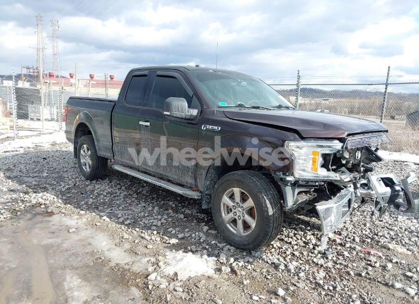 2018 Ford F-150 XLT (VIN 1FTFX1E54JFC25861) main photo