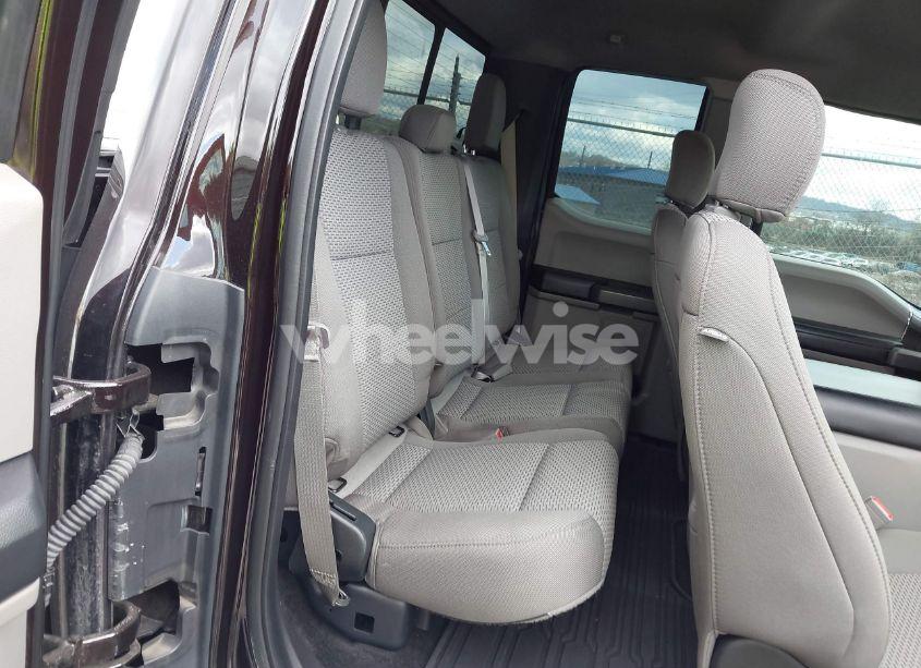 Photo 8 of 2018 Ford F-150 XLT (VIN 1FTFX1E54JFC25861)