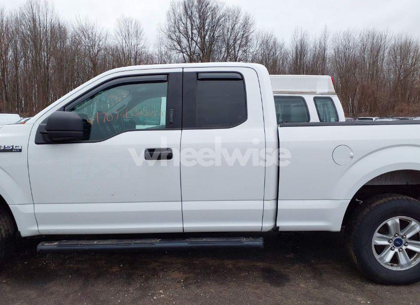 Photo 15 of 2019 Ford F-150 XLT (VIN 1FTFX1E54KFA42333)