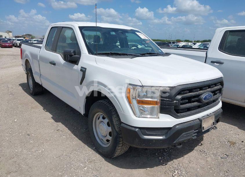 2022 Ford F-150 XL (VIN 1FTFX1E54NKD43888) main photo