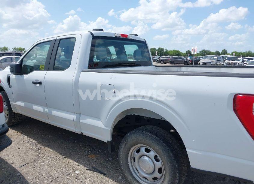 Photo 14 of 2022 Ford F-150 XL (VIN 1FTFX1E54NKD43888)