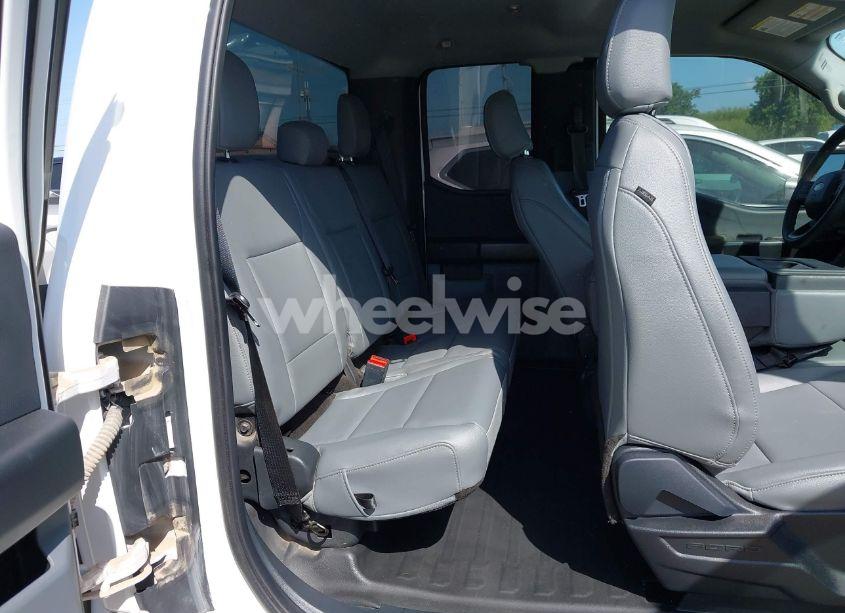 Photo 8 of 2022 Ford F-150 XL (VIN 1FTFX1E55NKD43883)