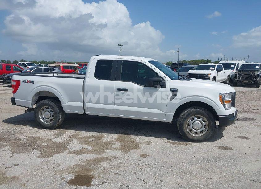 Photo 13 of 2022 Ford F-150 XL (VIN 1FTFX1E55NKD43897)