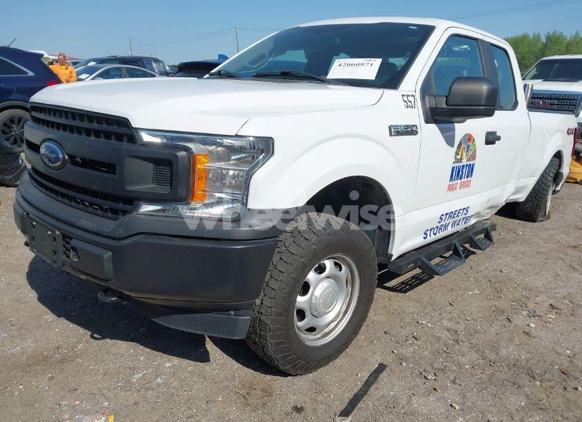 Photo 2 of 2018 Ford F-150 XL (VIN 1FTFX1E56JFA98207)