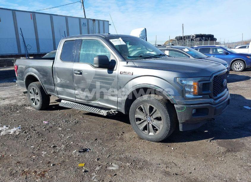 2018 Ford F-150 XLT (VIN 1FTFX1E56JFD01208) main photo