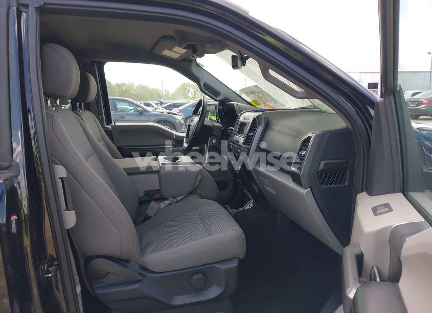 Photo 5 of 2018 Ford F-150 XLT (VIN 1FTFX1E56JFD79312)