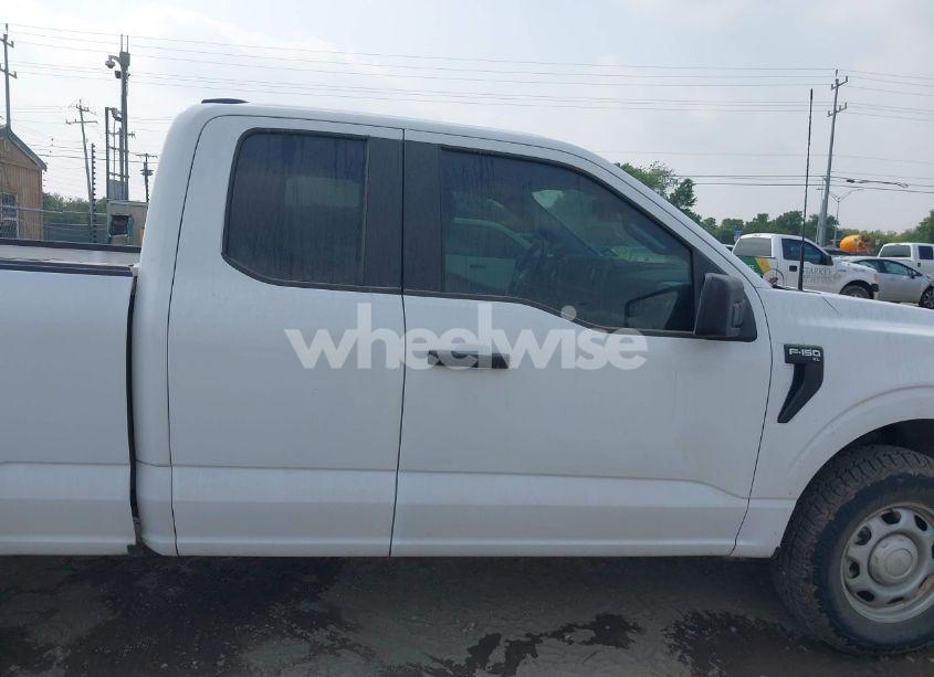 Photo 13 of 2022 Ford F-150 XL (VIN 1FTFX1E56NKD43908)