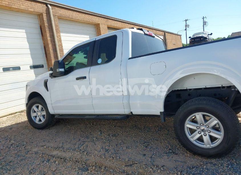 Photo 14 of 2023 Ford F-150 XL (VIN 1FTFX1E56PKD12712)
