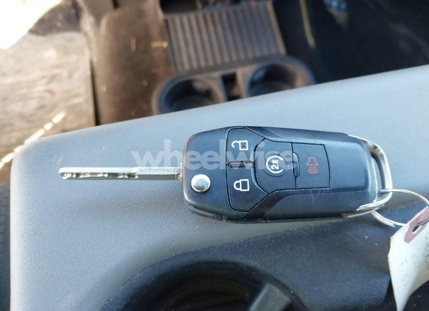 Photo 11 of 2018 Ford F-150 XLT (VIN 1FTFX1E57JKC53726)