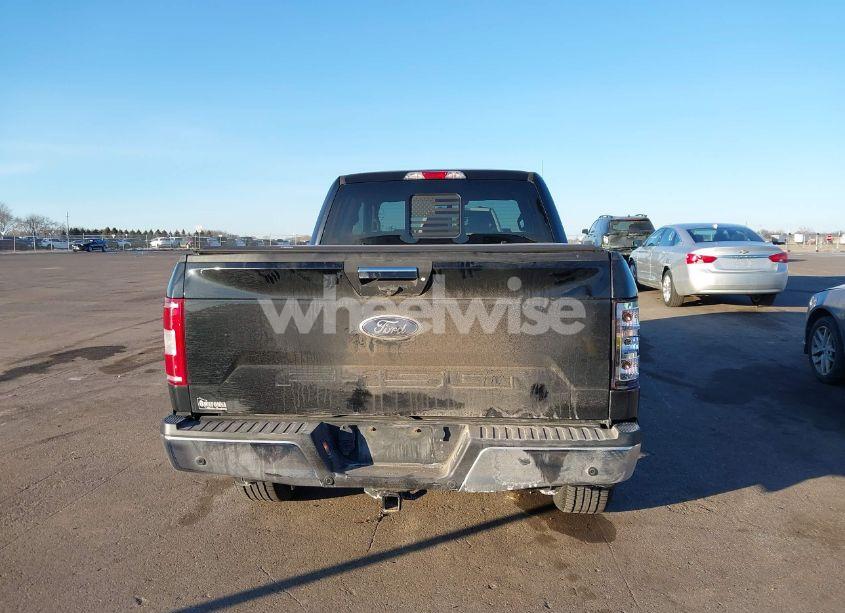 Photo 16 of 2018 Ford F-150 XLT (VIN 1FTFX1E57JKC53726)