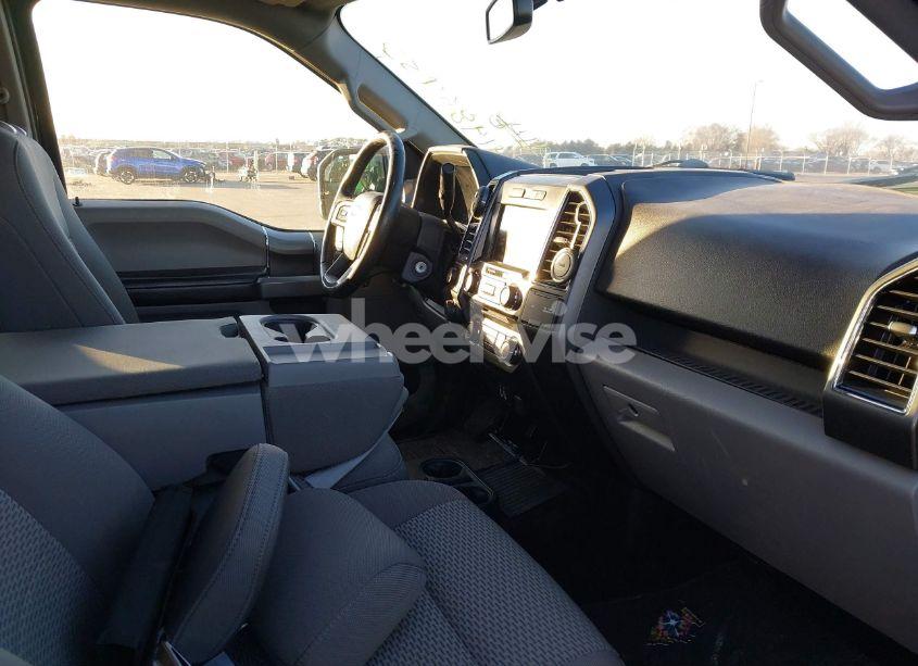 Photo 5 of 2018 Ford F-150 XLT (VIN 1FTFX1E57JKC53726)