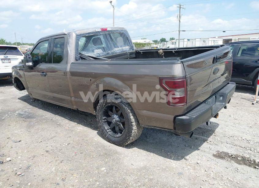 Photo 3 of 2018 Ford F-150 XLT (VIN 1FTFX1E57JKD39229)