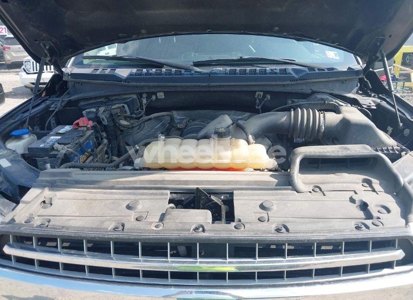 Photo 10 of 2018 Ford F-150 XLT (VIN 1FTFX1E58JFD92806)