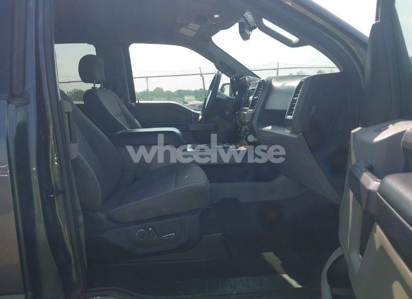 Photo 5 of 2018 Ford F-150 XLT (VIN 1FTFX1E58JFD92806)