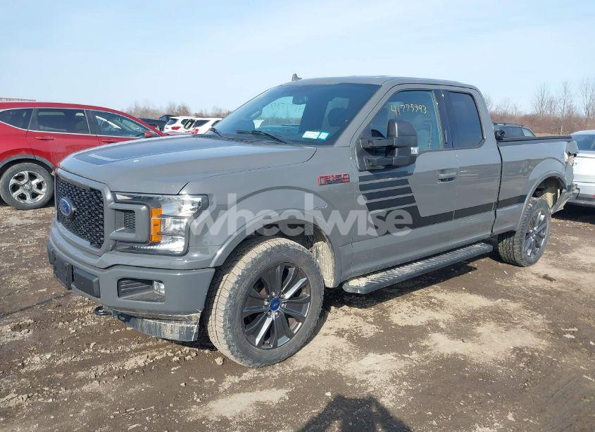 Photo 2 of 2018 Ford F-150 XLT (VIN 1FTFX1E58JFE24900)