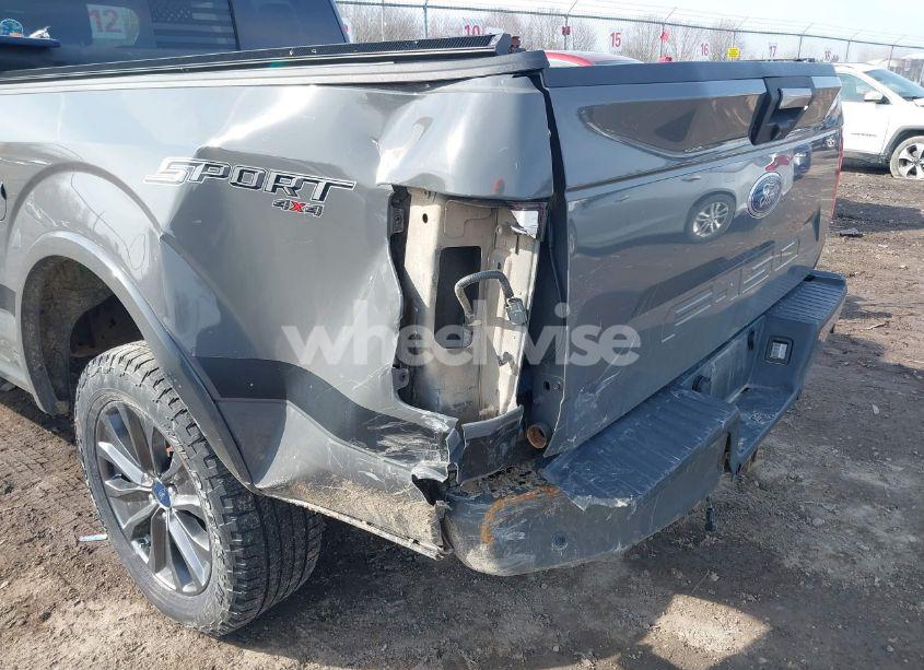 Photo 6 of 2018 Ford F-150 XLT (VIN 1FTFX1E58JFE24900)