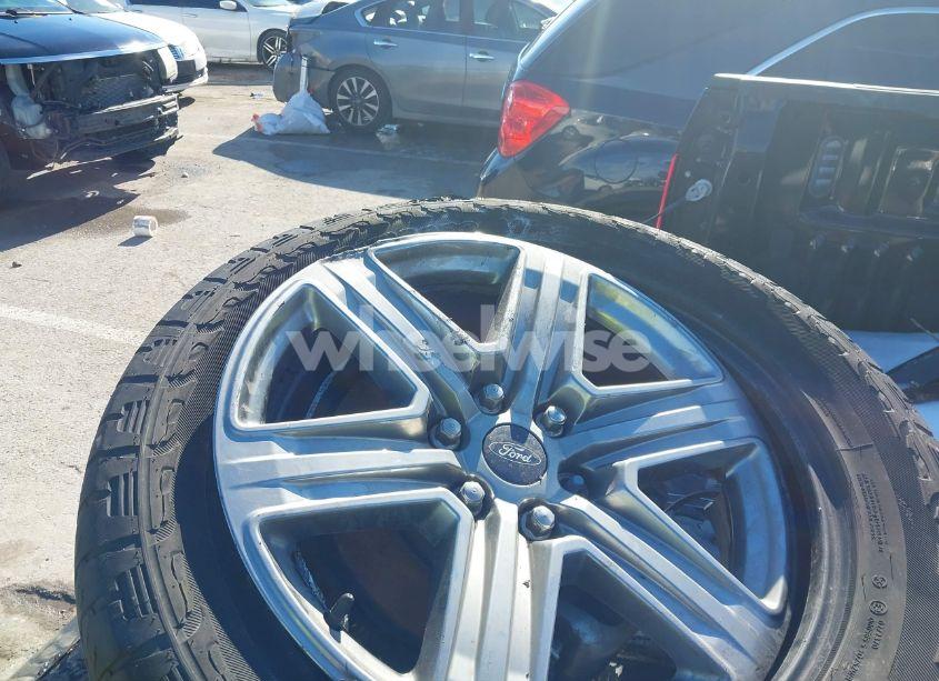 Photo 19 of 2018 Ford F-150 XLT (VIN 1FTFX1E58JKC81874)