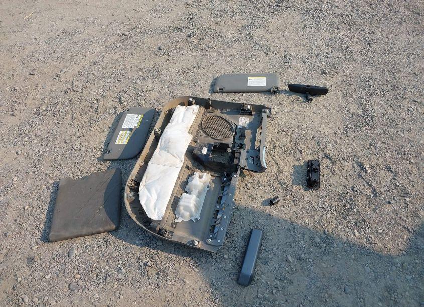 Photo 11 of 2018 Ford F-150 XLT (VIN 1FTFX1E58JKG10833)